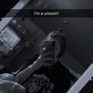 Meet your Posher, Ciara